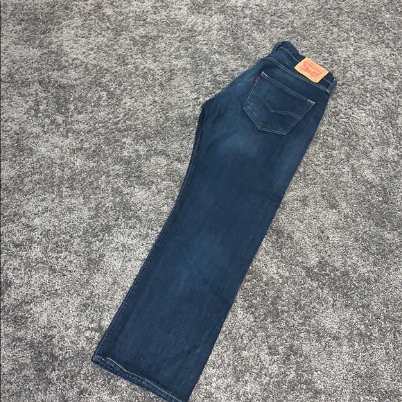 Levi’s Bootcut Jeans - Picture 2 of 3